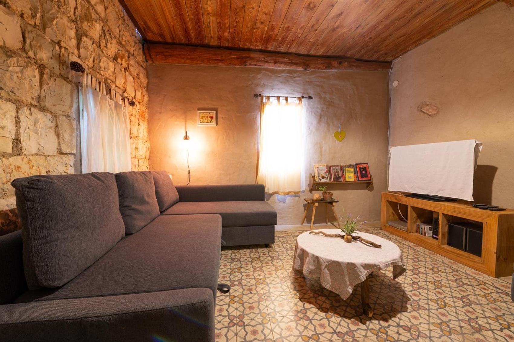 Hemdatya Stone Suites In The Galilee Ilaniya Bilik gambar