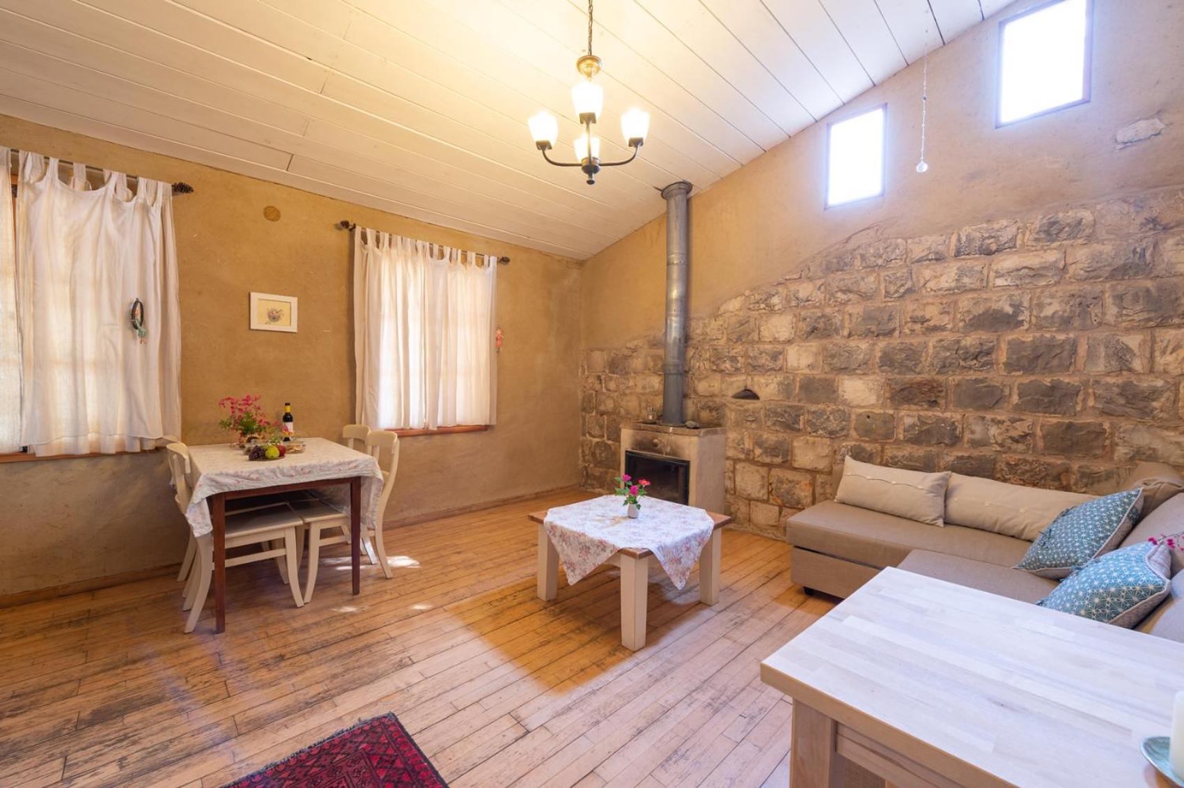 Hemdatya Stone Suites In The Galilee Ilaniya Bilik gambar